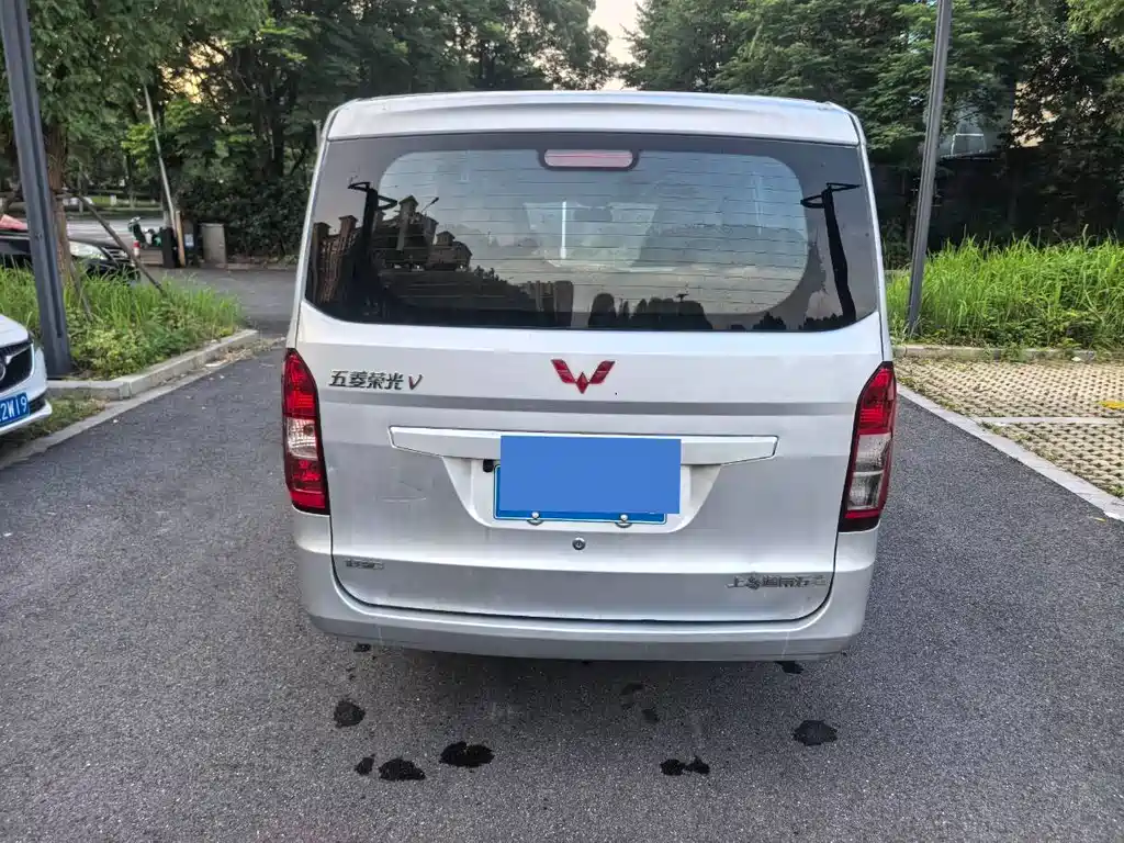Wuling Rongguang V 2017 — фото 5