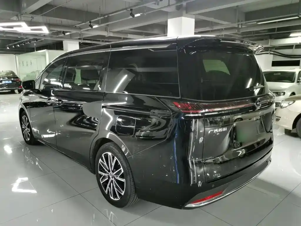 GAC Motor E8 PHEV 2024 — фото 5