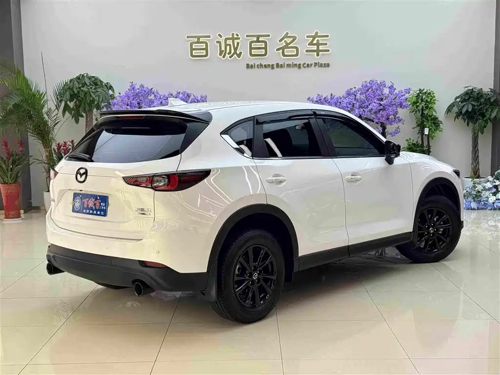 Mazda CX-5 2025