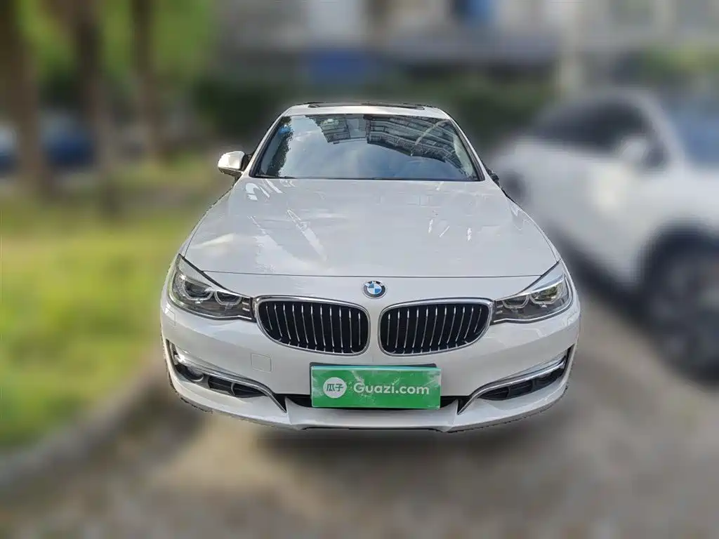 BMW 3 Series GT 2015 — фото 24