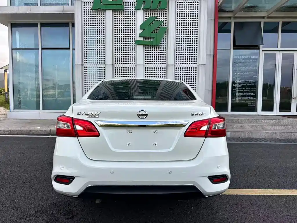 Nissan Sylphy 2022 — фото 27
