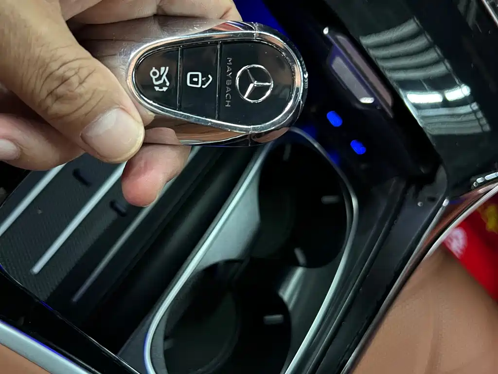 Mercedes-Benz S-Class 2025 — фото 23