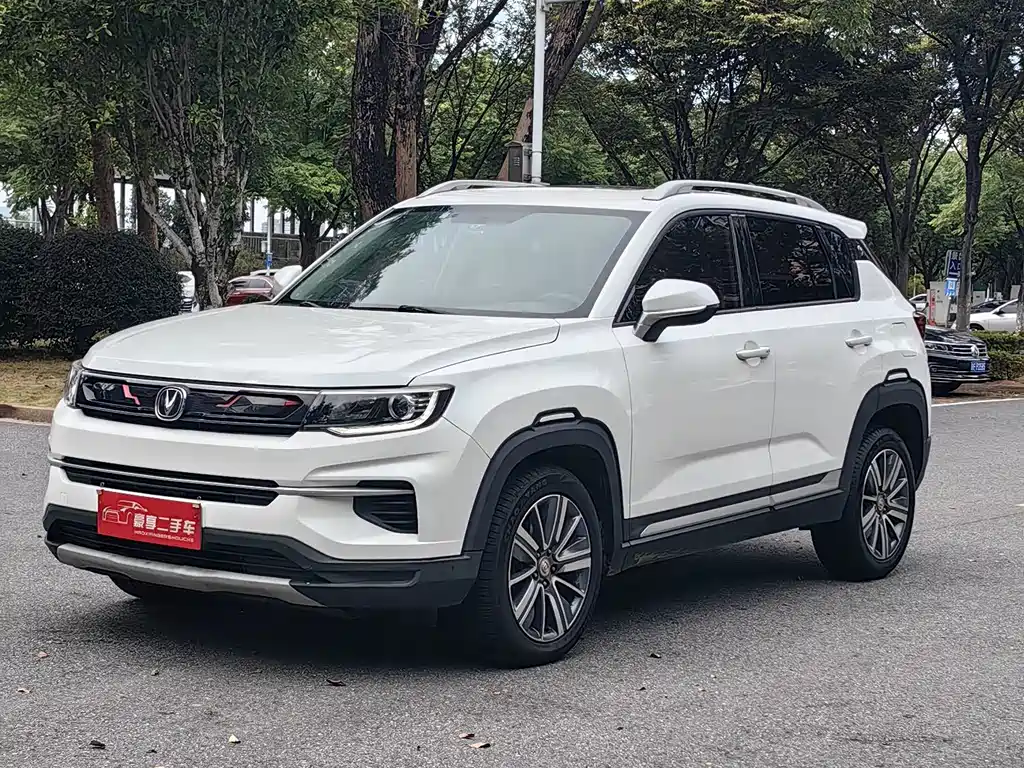 Changan CS35PLUS 2020 — фото 1
