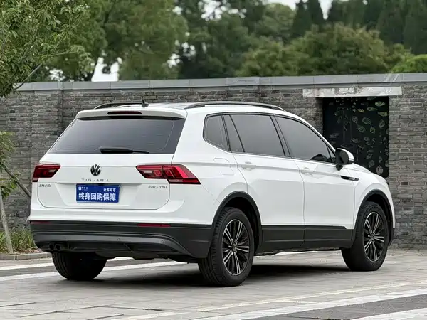 Volkswagen Tiguan L 2021