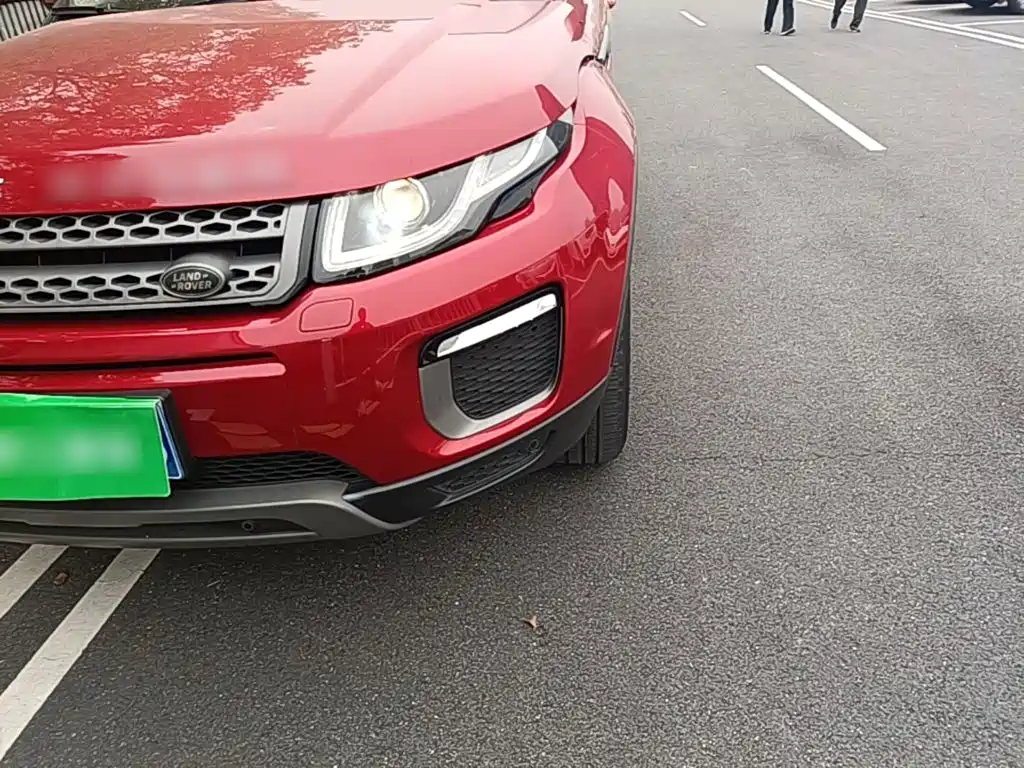 Land Rover Evoque 2017 — фото 24
