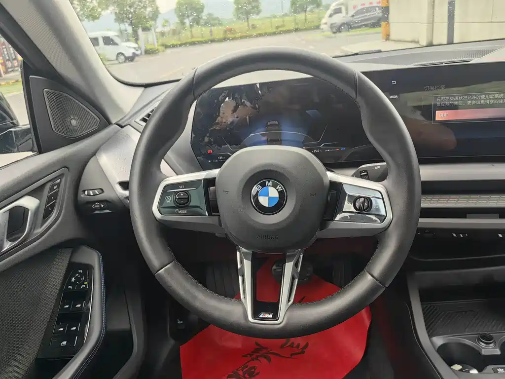 BMW 2 Series 2025 — фото 14