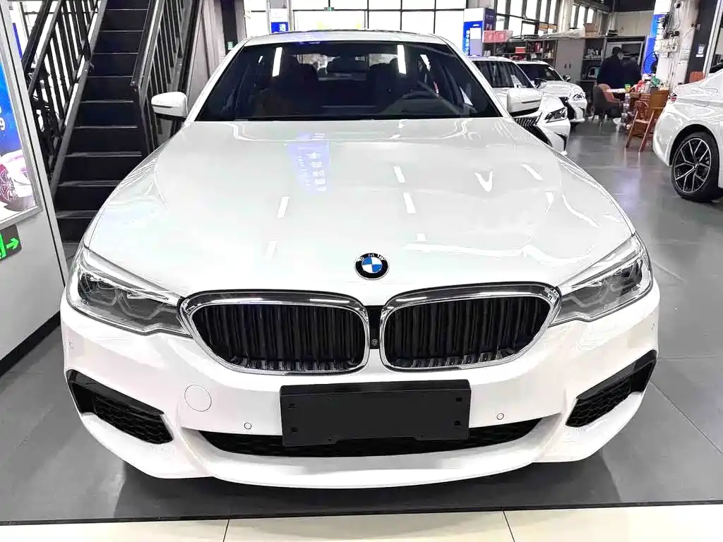 BMW 5 Series 2020