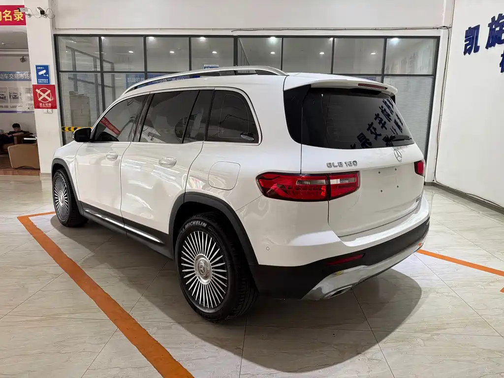 Mercedes-Benz GLB 2022