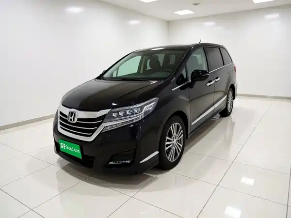 Honda Elysion 2016