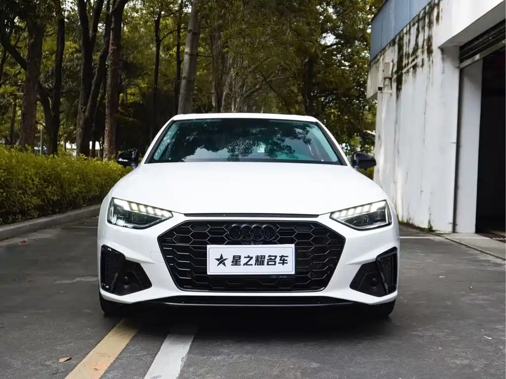 Audi A4L 2023