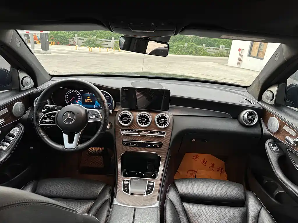 Mercedes-Benz GLC 2019