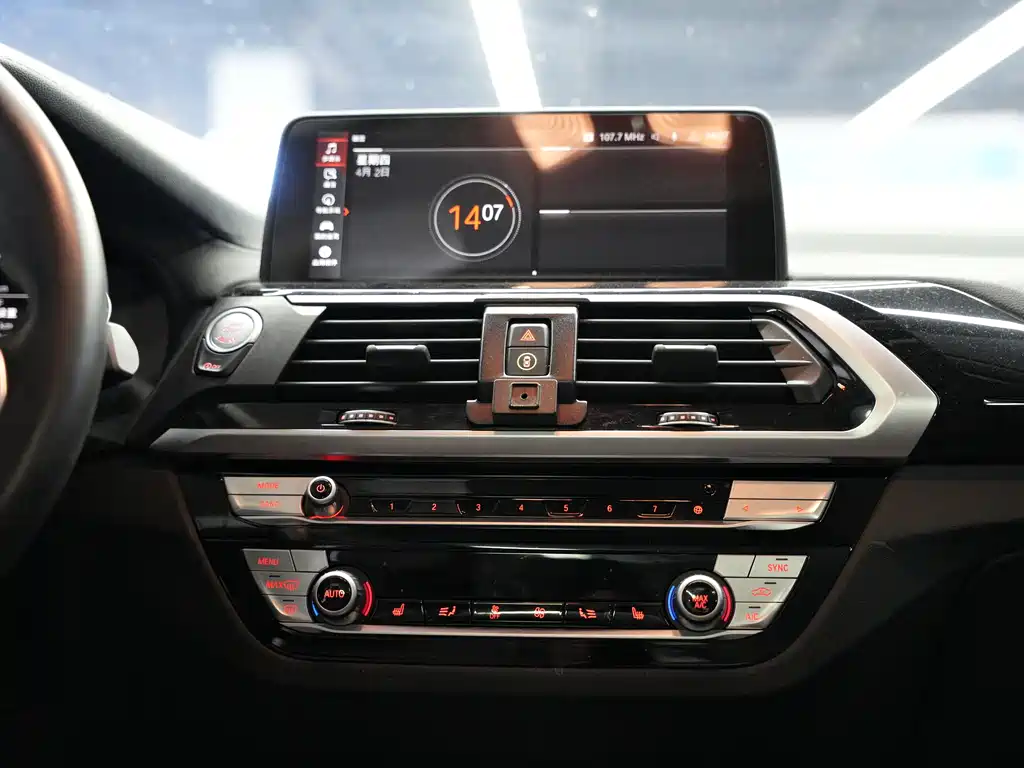 BMW X3 2020 — фото 23