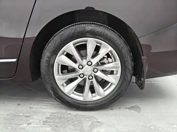 Buick GL8 2021