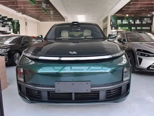 Li Auto L9 2025
