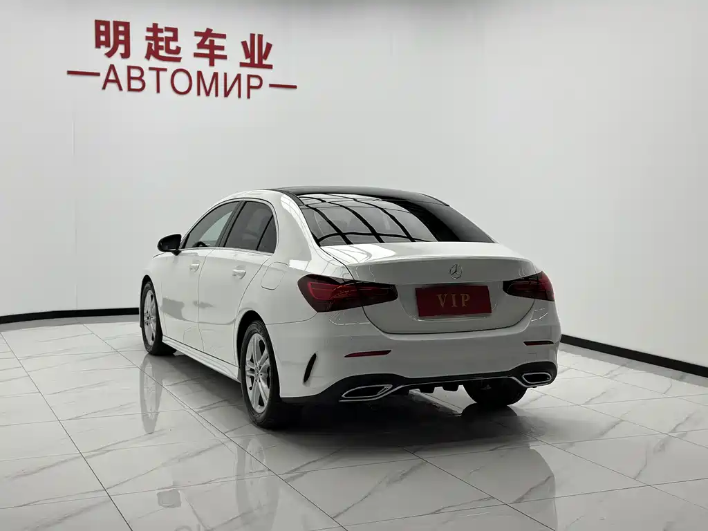 Mercedes-Benz A-Class 2023 — фото 8