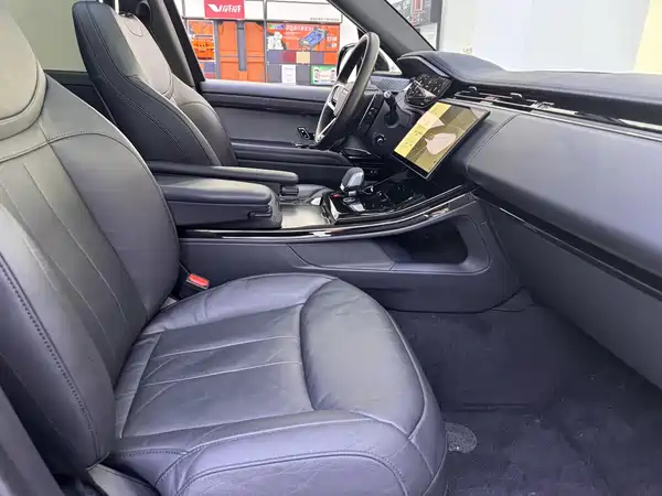 Land Rover Range Rover Sport 2024