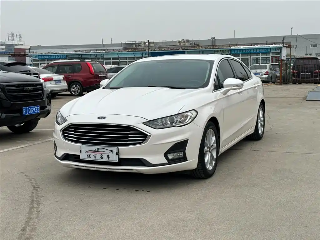 Ford Mondeo 2021 — фото 1