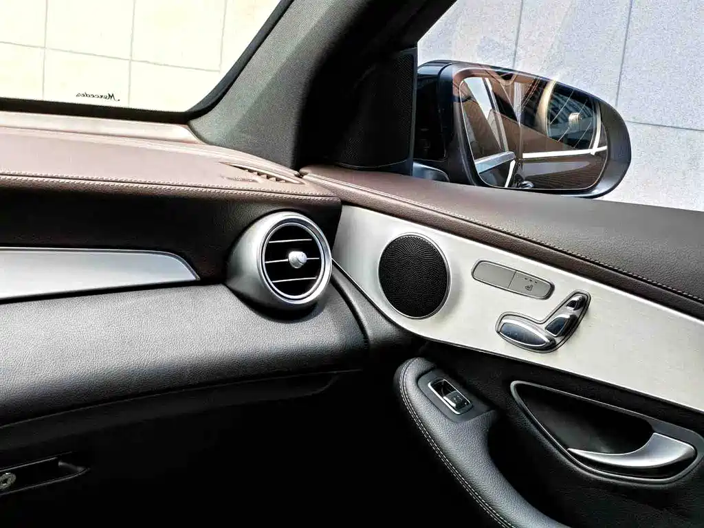 Mercedes-Benz GLC 2022 — фото 15
