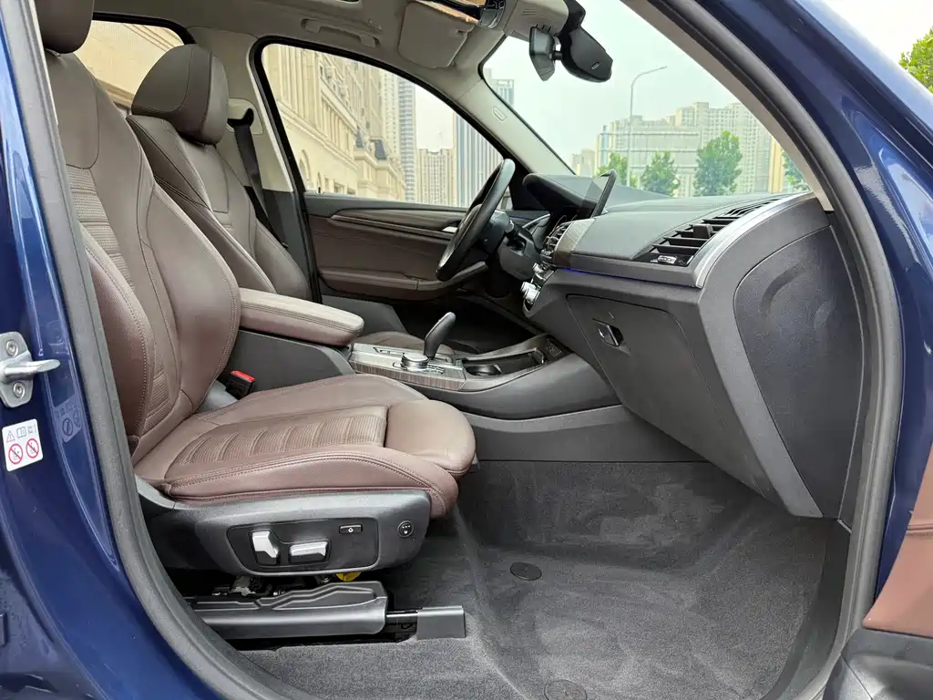 BMW X3 2019 — фото 16