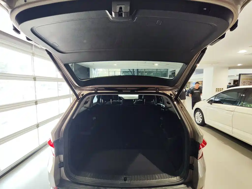 Skoda Kodiaq 2020 — фото 15