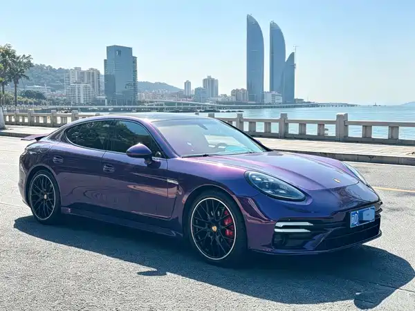 Porsche Panamera 2012