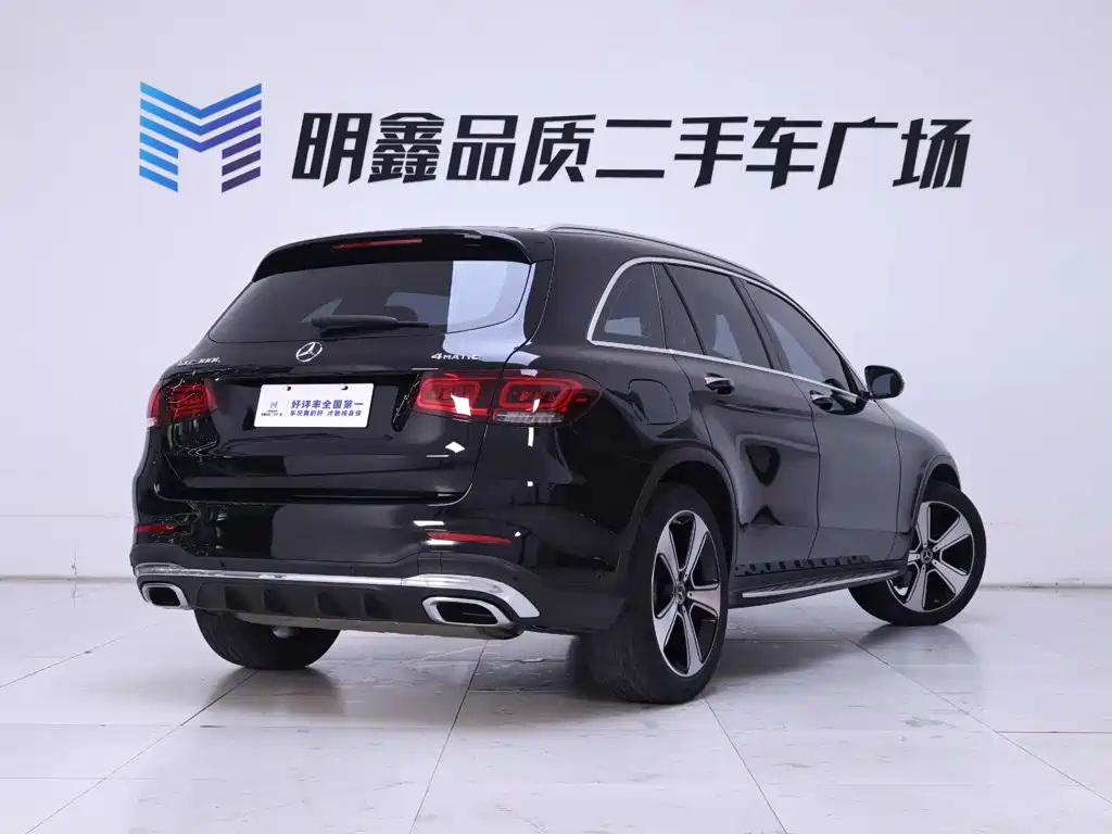 Mercedes-Benz GLC 2023