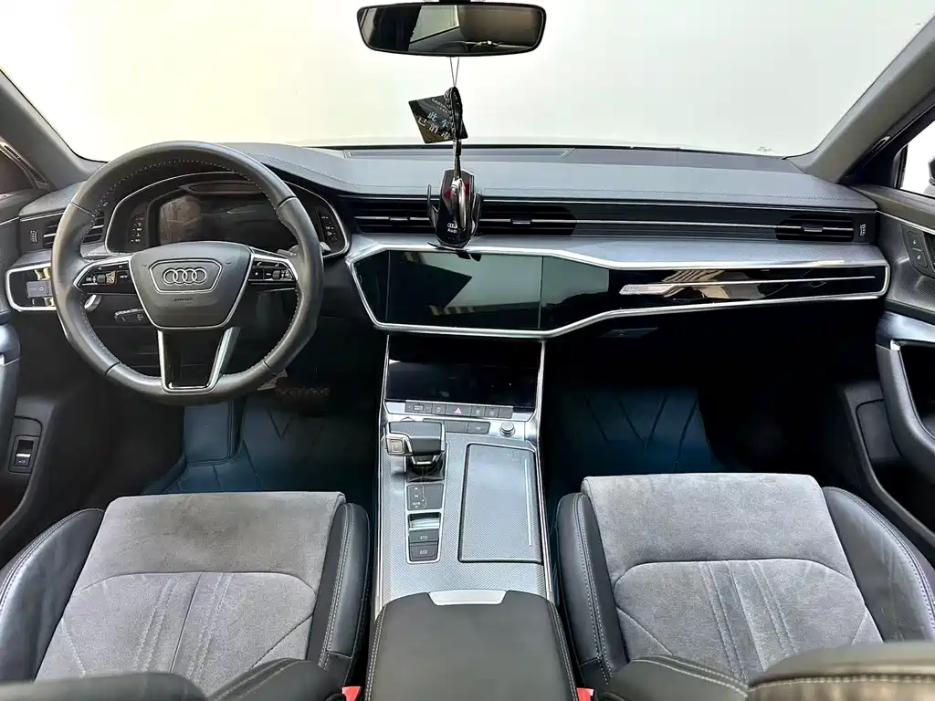 Audi A6L 2021 — фото 13