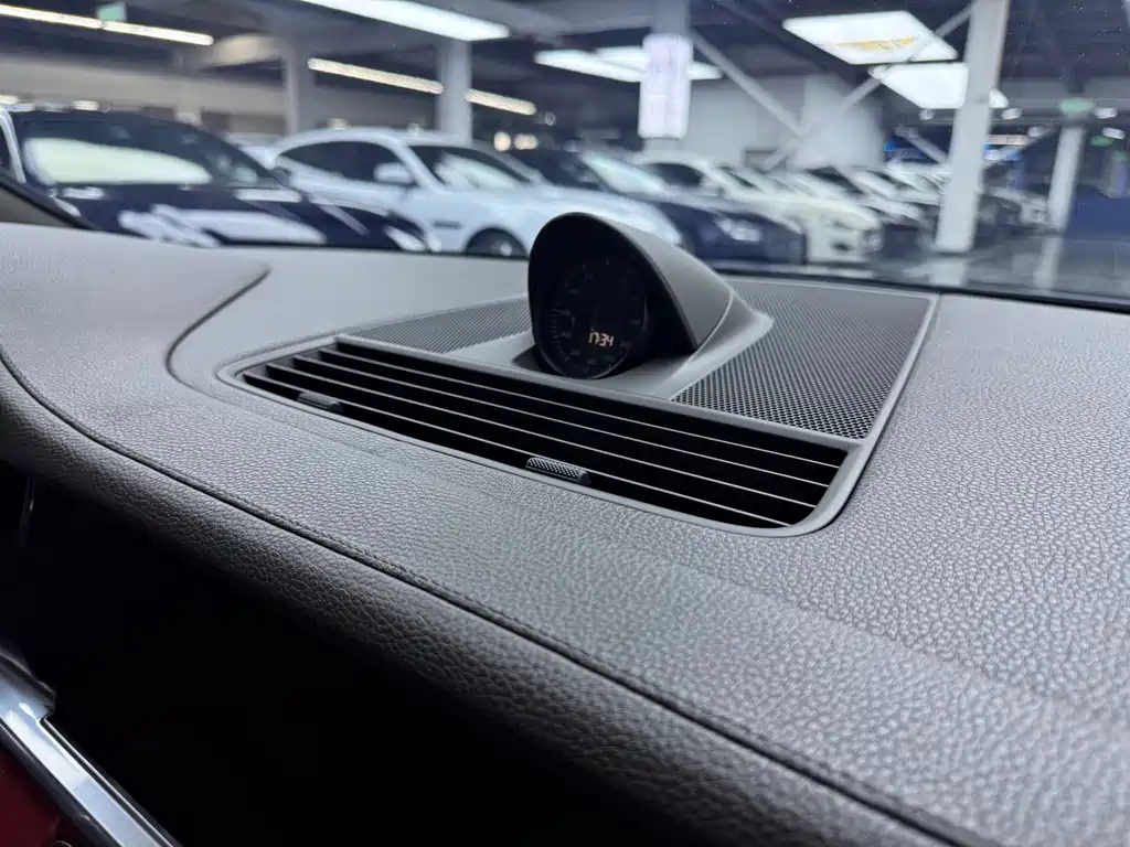 Porsche Panamera 2018 — фото 22