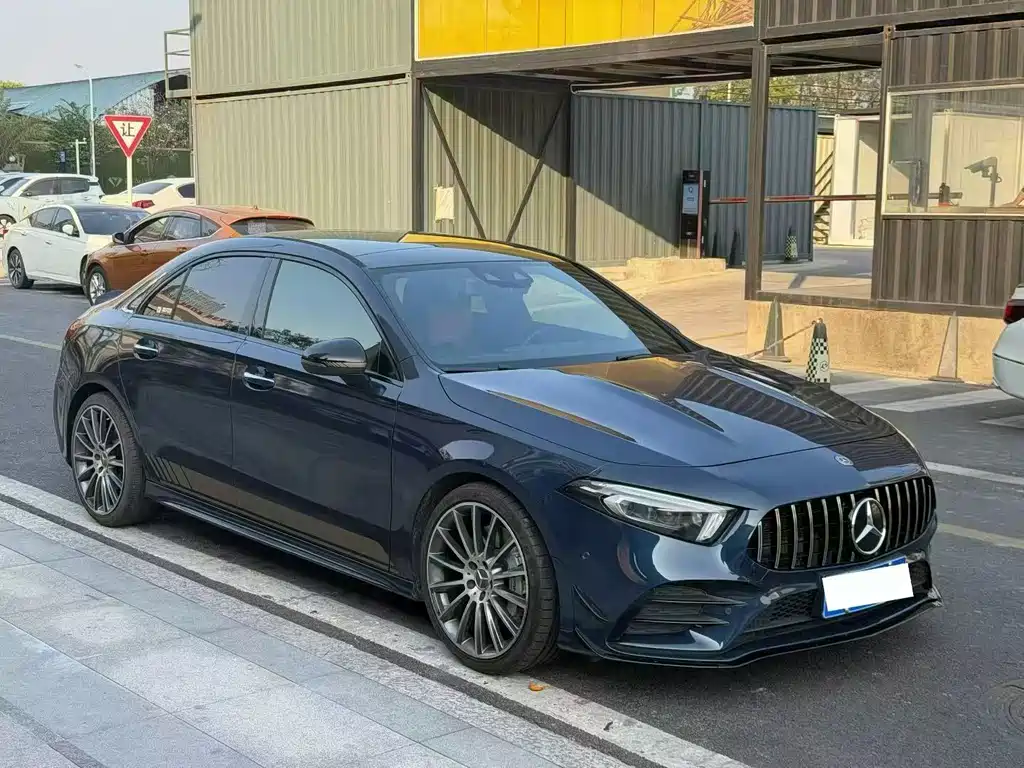 Mercedes-Benz A-Class AMG 2020 — фото 3
