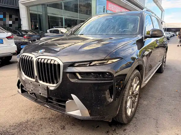 BMW X7 2023
