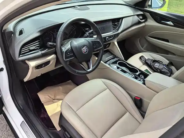 Buick Regal 2021