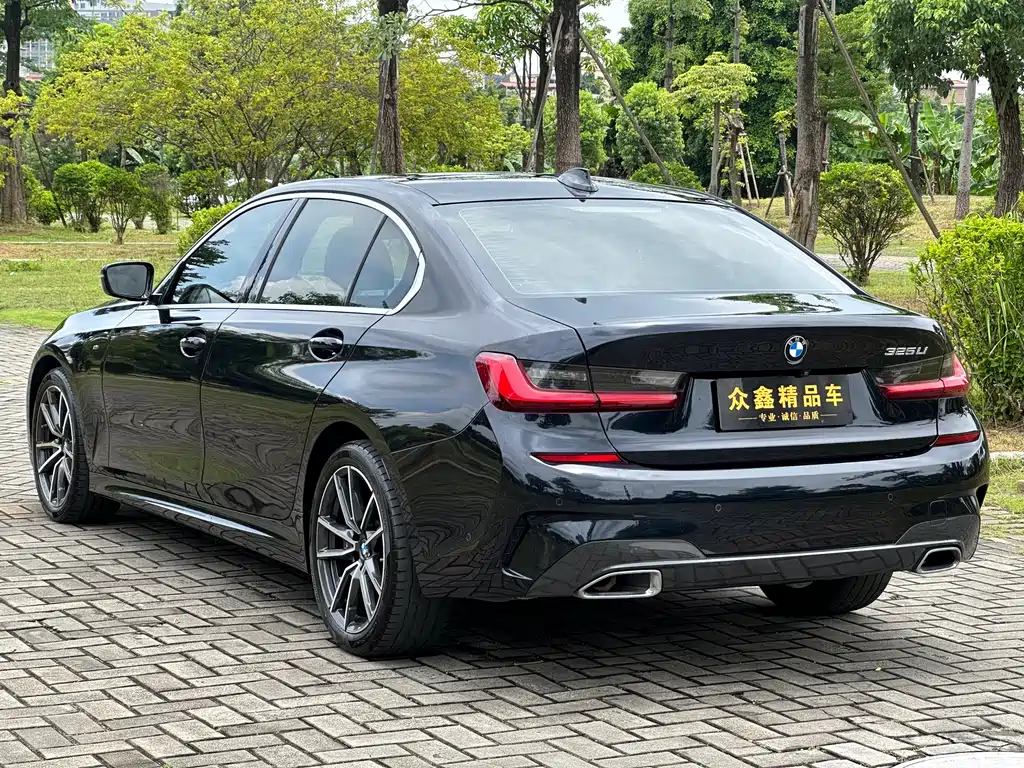 BMW 3 Series 2020 — фото 17