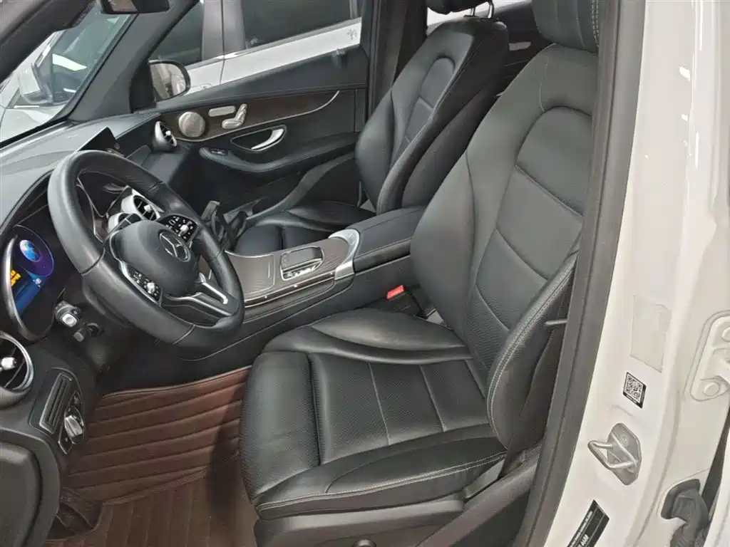 Mercedes-Benz GLC 2021 — фото 15