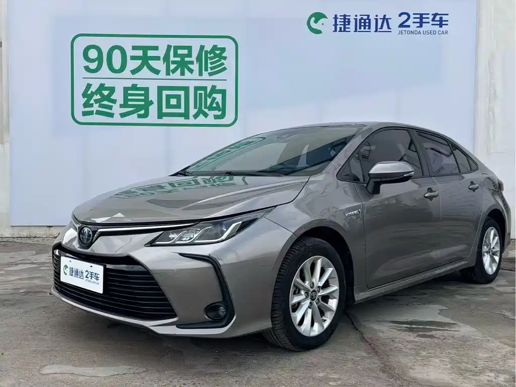 Toyota Corolla 2021 — фото 1
