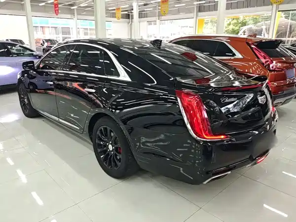 Cadillac XTS 2018