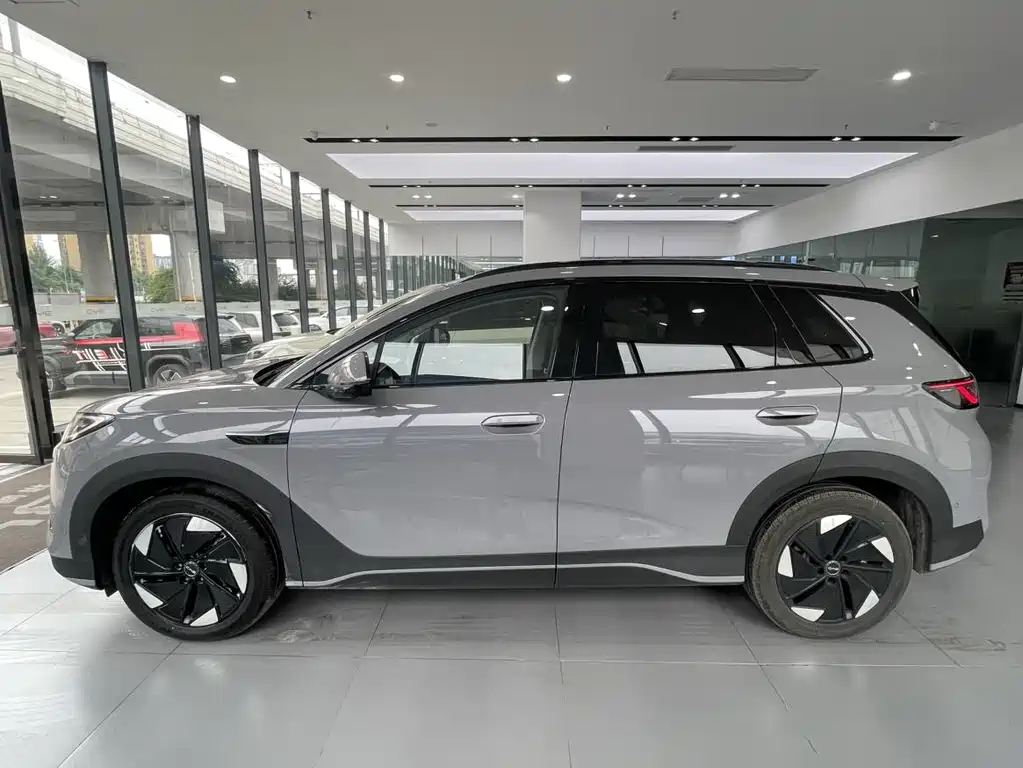 BYD Sealion 05 EV 2025 — фото 3
