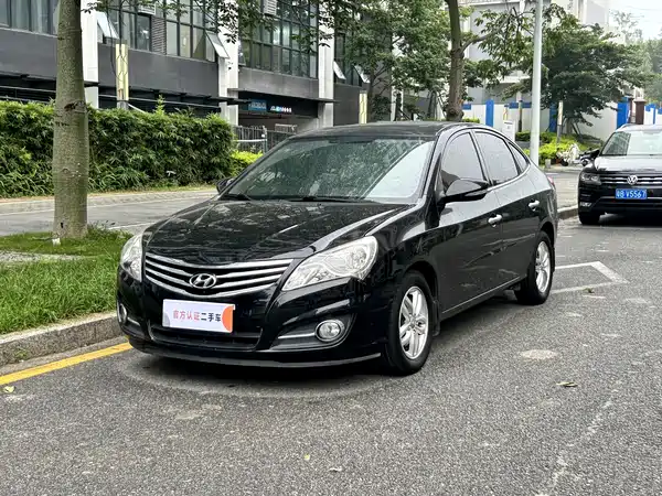 Hyundai Yuedong 2012