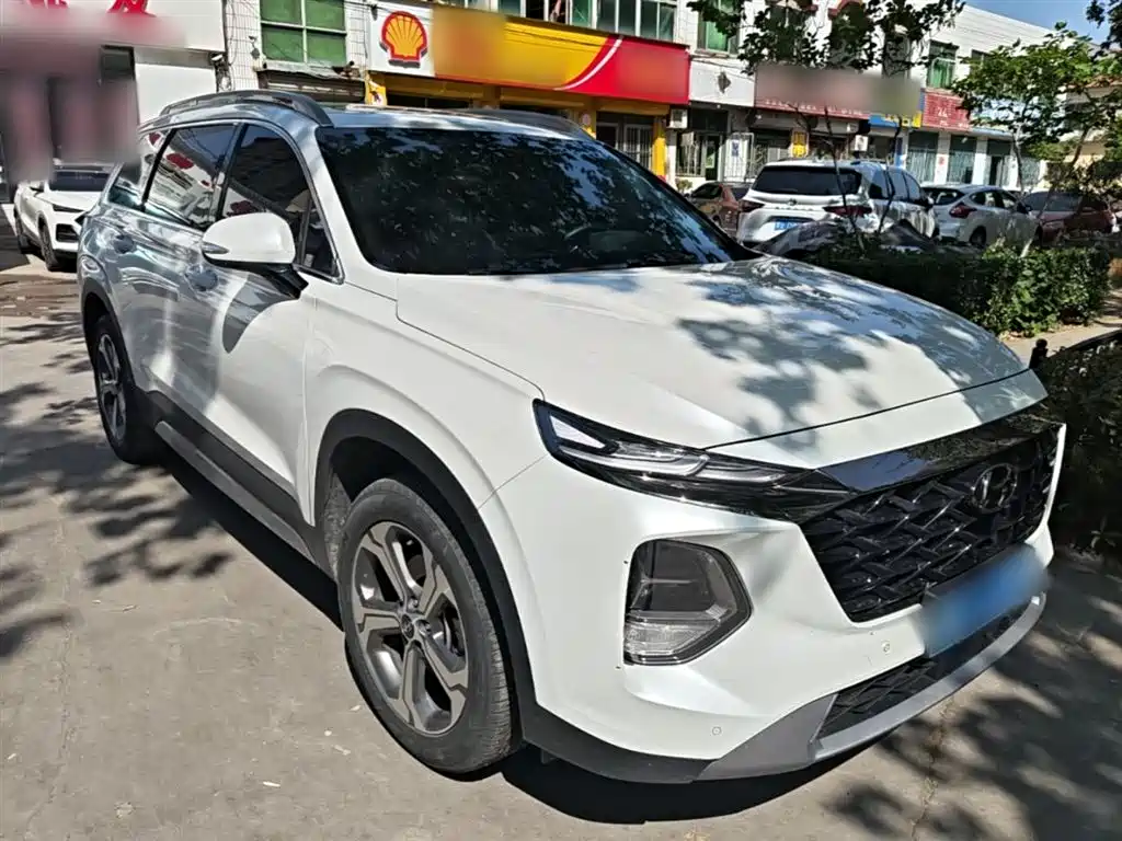 Hyundai Santa Fe 2023 — фото 4