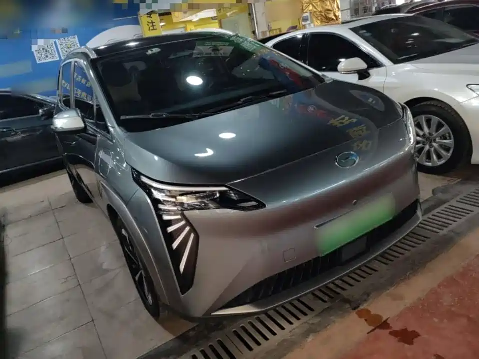 Aion Y 2023