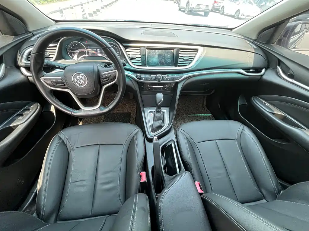 Buick Excelle 2018 — фото 11