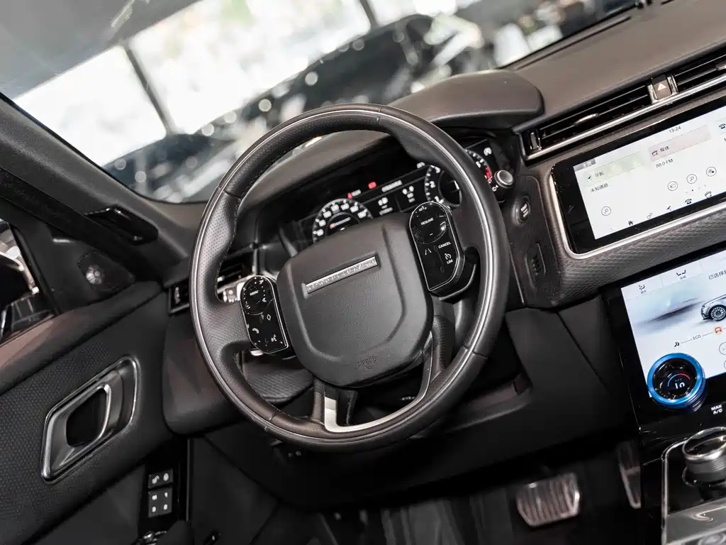 Land Rover Velar 2020 — фото 16