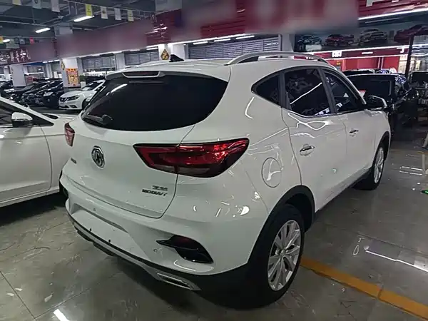 MG ZS 2022
