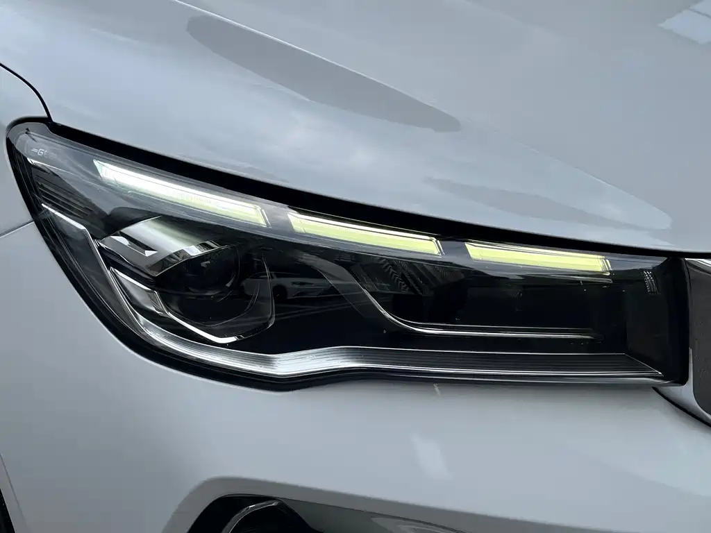 Geely Emgrand 2023 — фото 12