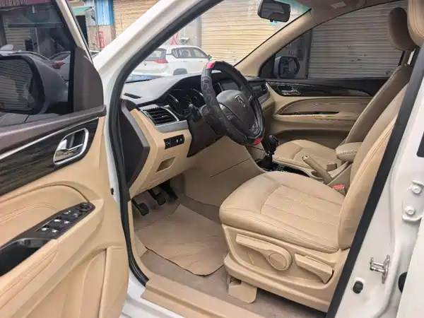 Baojun 730 2017