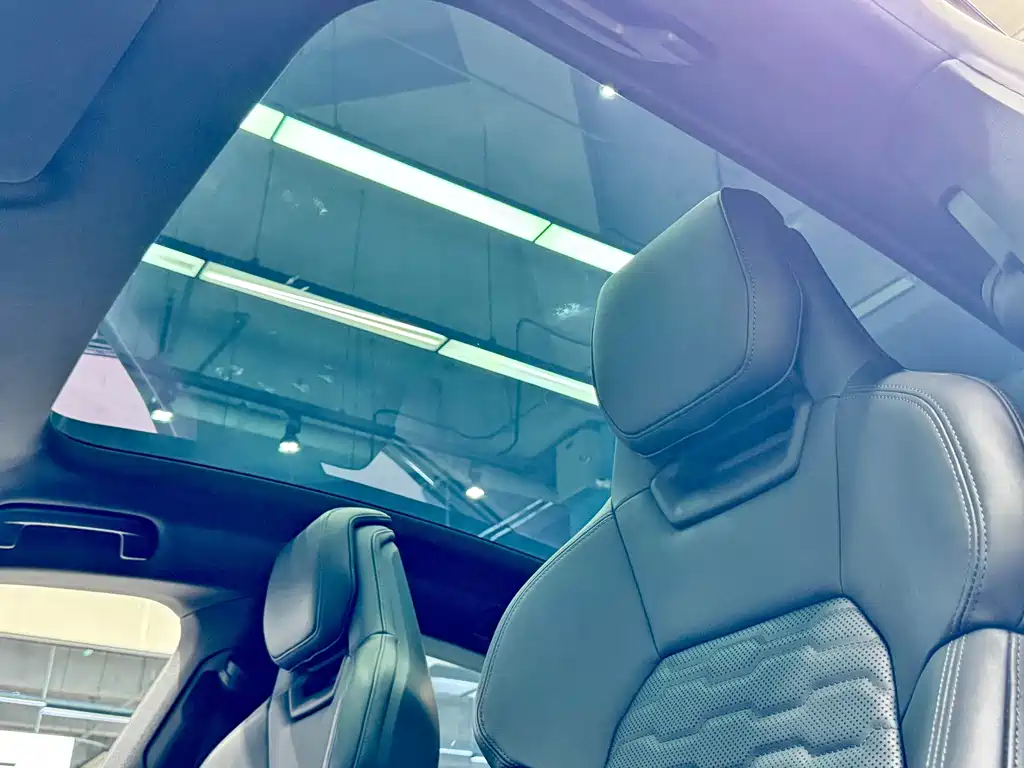 Audi e-tron GT 2024 — фото 21