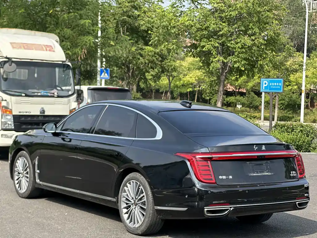 Hongqi H9 2021 — фото 9