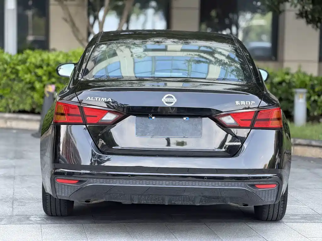 Nissan Teana 2022 — фото 14