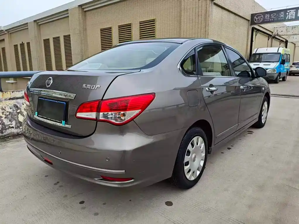 Nissan Sylphy 2015 — фото 11