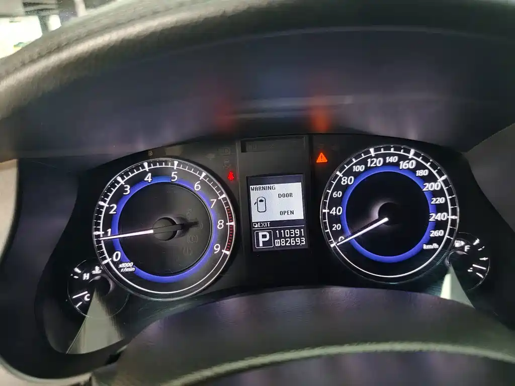 Infiniti QX50 2015 — фото 10