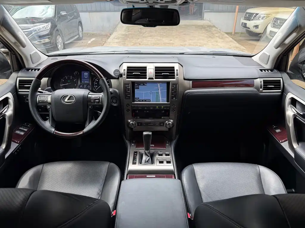 Lexus GX 2014 — фото 17